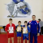 Занятия йогой, фитнесом в спортзале Самбоник Хабаровск