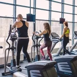 Занятия йогой, фитнесом в спортзале S&i Fitness Москва