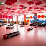 Занятия йогой, фитнесом в спортзале Счастливый Дельфин Королёв