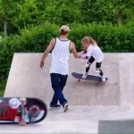 Занятия йогой, фитнесом в спортзале Schoolskate.ru Москва