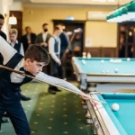 Занятия йогой, фитнесом в спортзале СДЮСШОР по бильярду Гвардейск