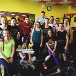 Занятия йогой, фитнесом в спортзале Сектор Силы Искитим