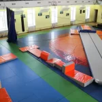 Занятия йогой, фитнесом в спортзале Секция акробатики для детей и взрослых Дзержинский