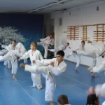 Занятия йогой, фитнесом в спортзале Секция боевых искусств МБОУ ДОД ЦРТДЮ Павлово
