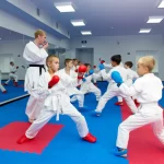 Занятия йогой, фитнесом в спортзале Секция карате для детей Гатчина