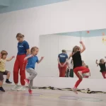 Занятия йогой, фитнесом в спортзале Секция ОФП для детей Москва