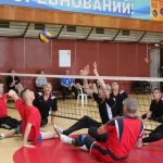 Занятия йогой, фитнесом в спортзале Секция по волейболу сидя Казань
