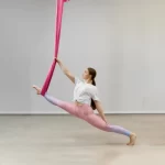 Занятия йогой, фитнесом в спортзале Self Stretching Петрозаводск