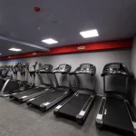 Занятия йогой, фитнесом в спортзале Сфера Москва