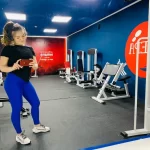 Занятия йогой, фитнесом в спортзале Сфера Москва
