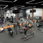 Занятия йогой, фитнесом в спортзале SFitness Санкт-Петербург