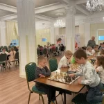 Занятия йогой, фитнесом в спортзале Шахматная школа Юный гений Берёзовский