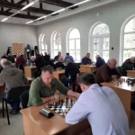 Занятия йогой, фитнесом в спортзале Шахматный павильон Таганрог