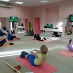 Занятия йогой, фитнесом в спортзале Шейпинг на Среднем Санкт-Петербург