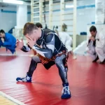 Занятия йогой, фитнесом в спортзале Школа Арб и ММА Честь и Мужество Москва