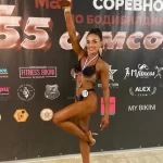 Занятия йогой, фитнесом в спортзале Школа бодибилдинга и фитнеса Александра Барбашина Барнаул