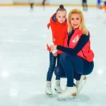 Занятия йогой, фитнесом в спортзале Школа фигурного катания Москва