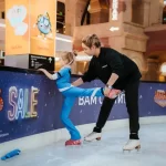 Занятия йогой, фитнесом в спортзале Школа фигурного катания Москва