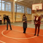 Занятия йогой, фитнесом в спортзале Школа героев Красноярск