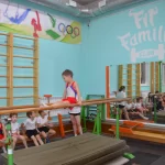 Занятия йогой, фитнесом в спортзале Школа гимнастики Улан-Удэ
