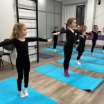 Занятия йогой, фитнесом в спортзале Школа художественной гимнастики GymBalance Санкт-Петербург