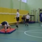 Занятия йогой, фитнесом в спортзале Школа мяча Москва