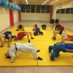 Занятия йогой, фитнесом в спортзале Школа самбо Три Медведя в Московском Московский