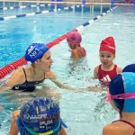 Занятия йогой, фитнесом в спортзале Школа спортивного грудничкового и оздоровительного плавания Москва