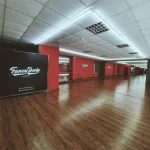 Занятия йогой, фитнесом в спортзале Школа Танцев Fancy Body Челябинск