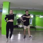 Занятия йогой, фитнесом в спортзале Школа танцев Импульс Серпухов