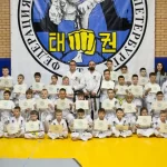 Занятия йогой, фитнесом в спортзале Школа тхэквондо Грифон Санкт-Петербург