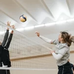 Занятия йогой, фитнесом в спортзале Школа волейбола Volley Club Москва