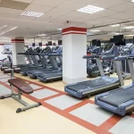 Занятия йогой, фитнесом в спортзале Шоколад Гатчина