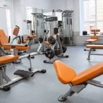 Занятия йогой, фитнесом в спортзале Сила, атлетический клуб Красноярск