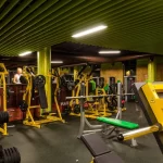 Занятия йогой, фитнесом в спортзале Синица Москва