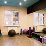 Занятия йогой, фитнесом в спортзале SistersFit Санкт-Петербург