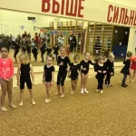 Занятия йогой, фитнесом в спортзале СК Фаворит Москва