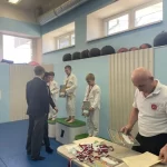 Занятия йогой, фитнесом в спортзале СК Малахит МУ Реж