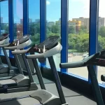 Занятия йогой, фитнесом в спортзале Skala Ижевск