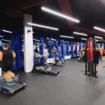 Занятия йогой, фитнесом в спортзале Скала Волгоград
