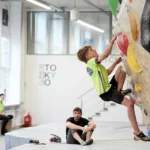 Занятия йогой, фитнесом в спортзале Скалодром Токио ClimbIN Москва