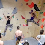 Занятия йогой, фитнесом в спортзале Скалодром Токио ClimbIN Москва