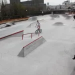 Занятия йогой, фитнесом в спортзале Скейт-парк Brkls Park Екатеринбург