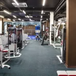 Занятия йогой, фитнесом в спортзале Ski Family club Москва