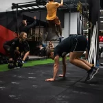 Занятия йогой, фитнесом в спортзале Скиллфит CrossFit Москва
