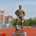 Занятия йогой, фитнесом в спортзале Скульптура Дзержинск