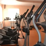 Занятия йогой, фитнесом в спортзале Skulptura Москва