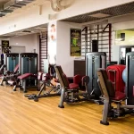 Занятия йогой, фитнесом в спортзале Sky Fit Нижневартовск