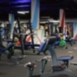 Занятия йогой, фитнесом в спортзале Sky Fitness Москва