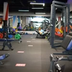 Занятия йогой, фитнесом в спортзале Skyfitness5 Сургут